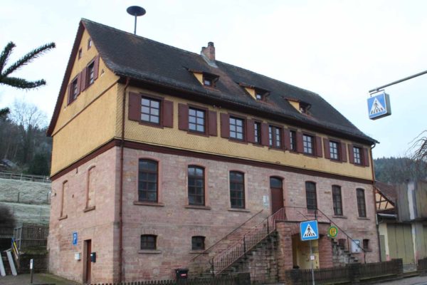 Umbau und Sanierung „Alte Schule“ Kempfenbrunn